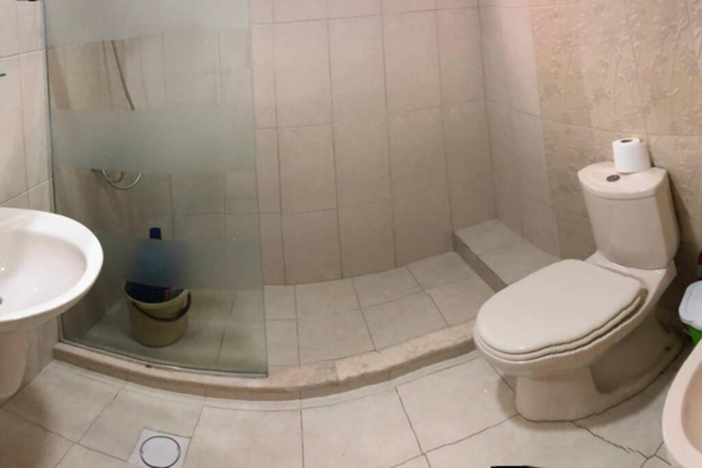 Apt 4 Rent/A Quiet Neighborhood Close To Services Amman Exterior photo